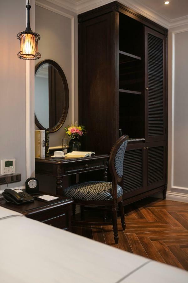 Canary 4* Hanoi
