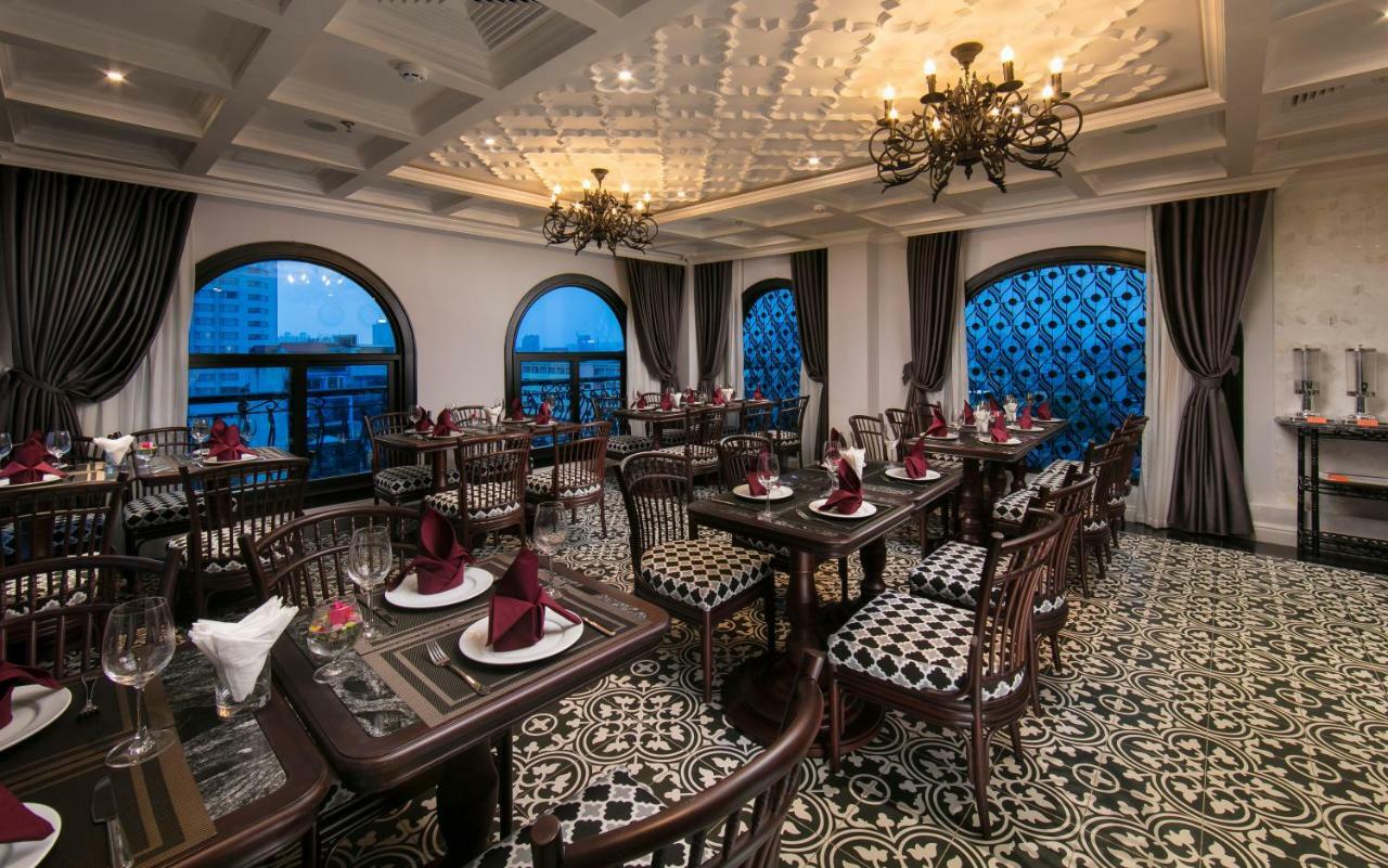 Hotel Canary Hanoi